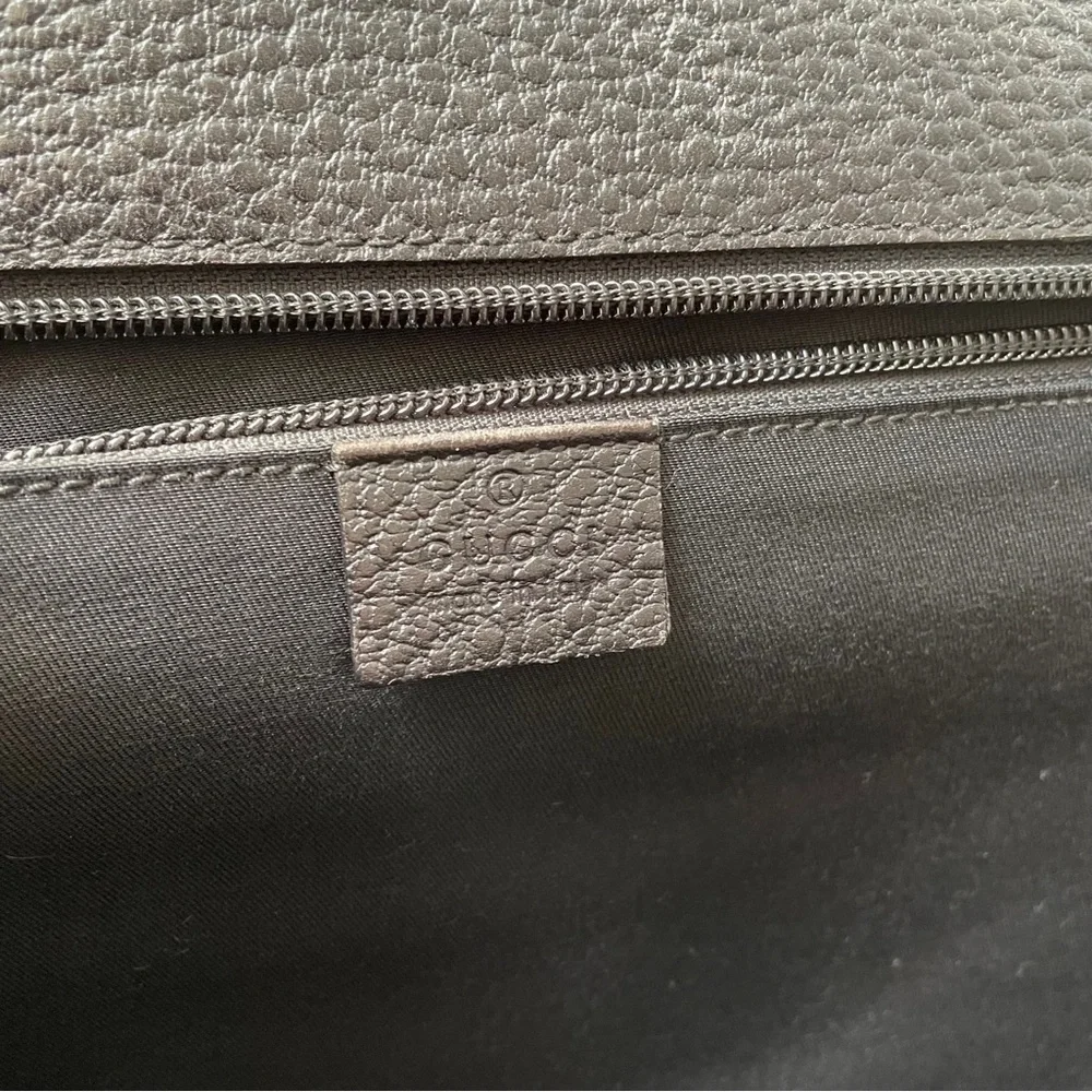 Gucci dark brown black pebbled leather unisex briefcase laptop bag